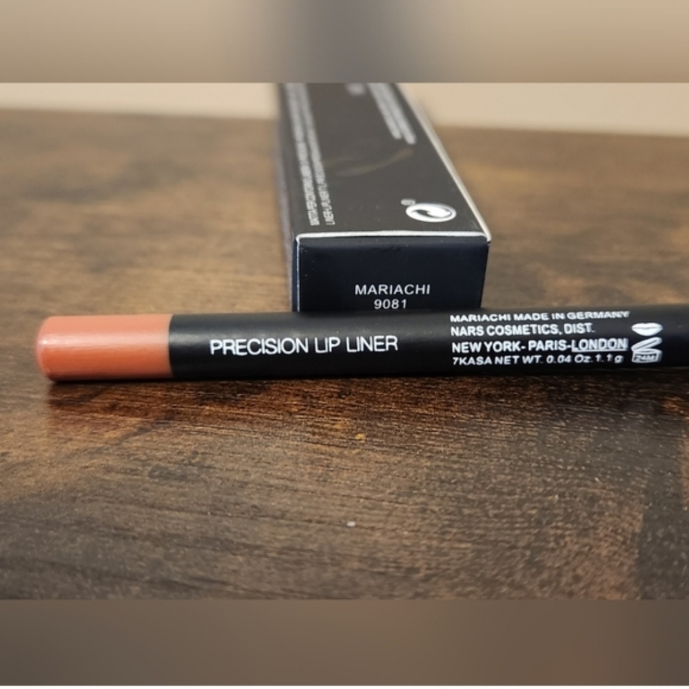 NARS Lip Liner - Mariachi - Picture 3 of 3